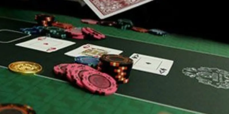 Làm thế nào để bắt đầu hành trình Poker Tour của riêng bạn?